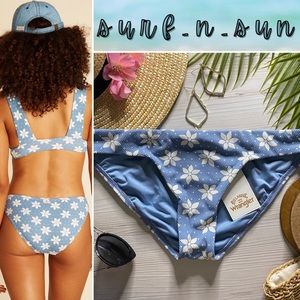 Billabong x Wrangler 🏝️ Floral Lowrider Bikini Bottoms